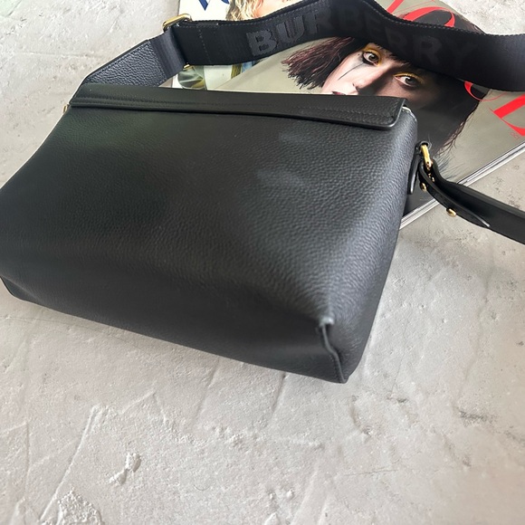 Burberry crossbody NOTE bag Vintage Check / Leather in Black preowned - Picture 7 of 16